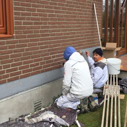 Malerbetrieb Hauke Scheef auf Fehmarn Außenwand Putz und Farbe 